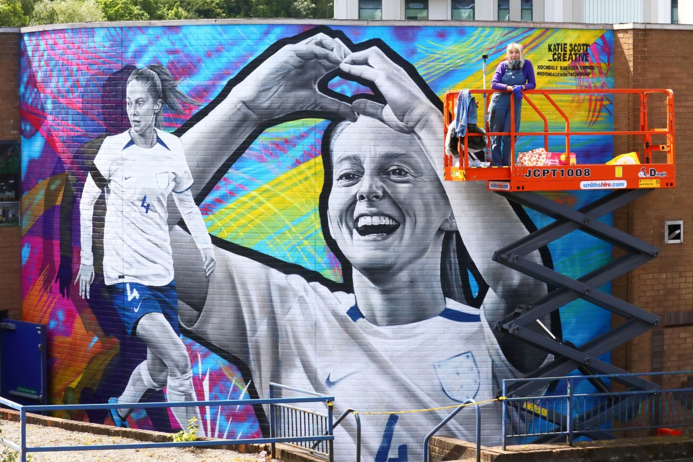Image: Rochdale hero: Lioness Keira Walsh honoured with mural
