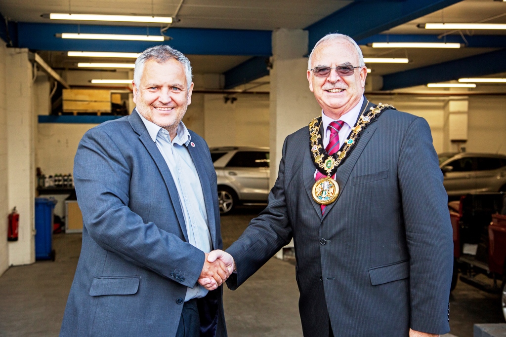 Image: Rochdale company steps up a gear with newly-opened vehicle repair shop